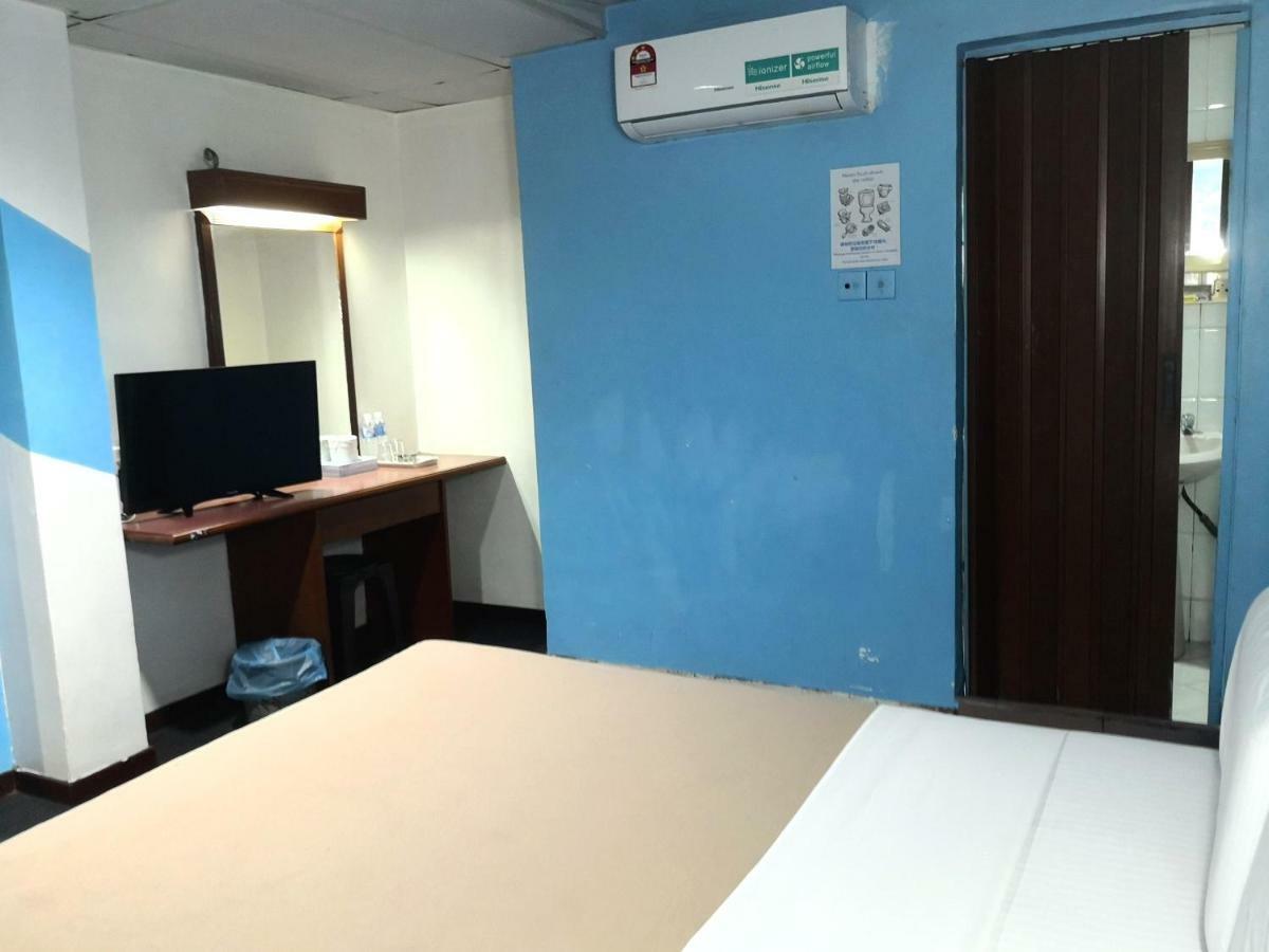 Hotel Seri Kota Satu Kota Tinggi Kültér fotó