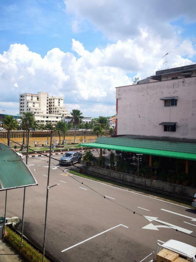 Hotel Seri Kota Satu Kota Tinggi Kültér fotó
